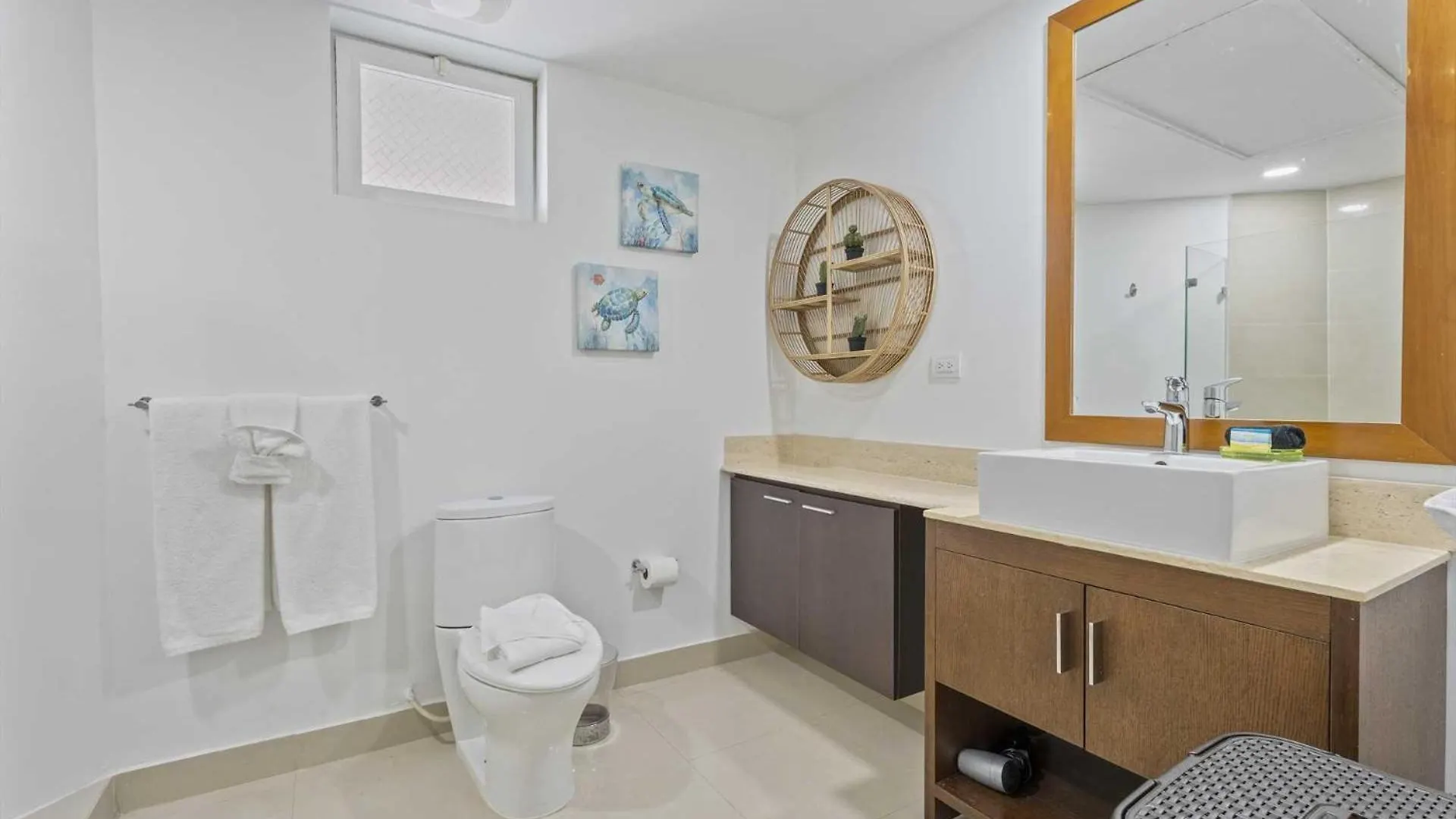 Beachfront -Bella Vista Penthouse 2Br Condo - E523 Palm Beach Aruba
