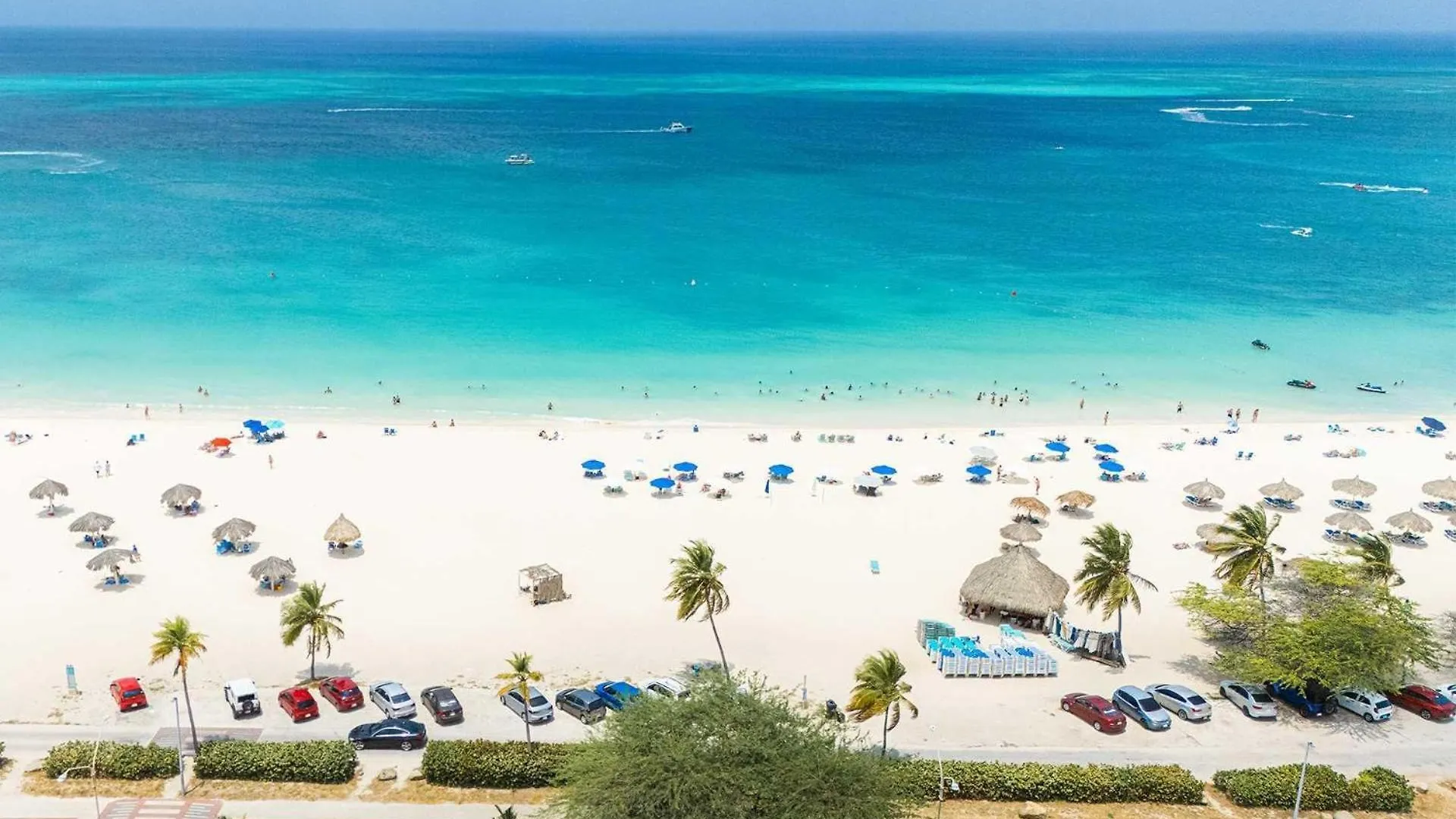 Beachfront -Bella Vista Penthouse 2Br Condo - E523 Palm Beach Semesterbostad